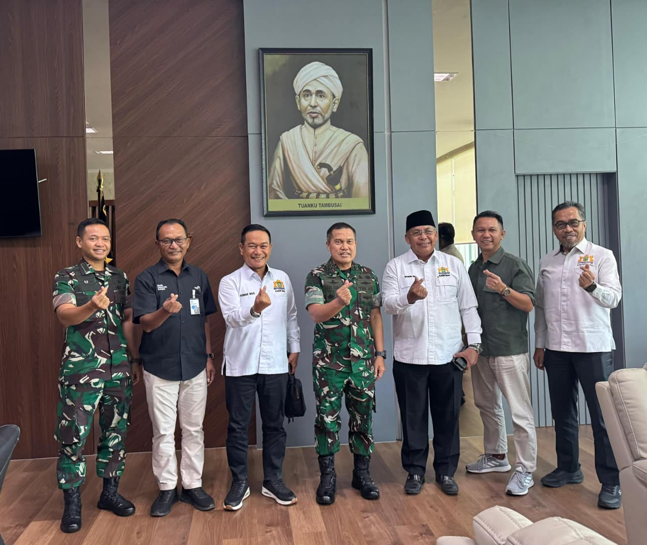 Audiensi dan Silaturahmi Kadin Riau dengan Pangdam XIX/TT