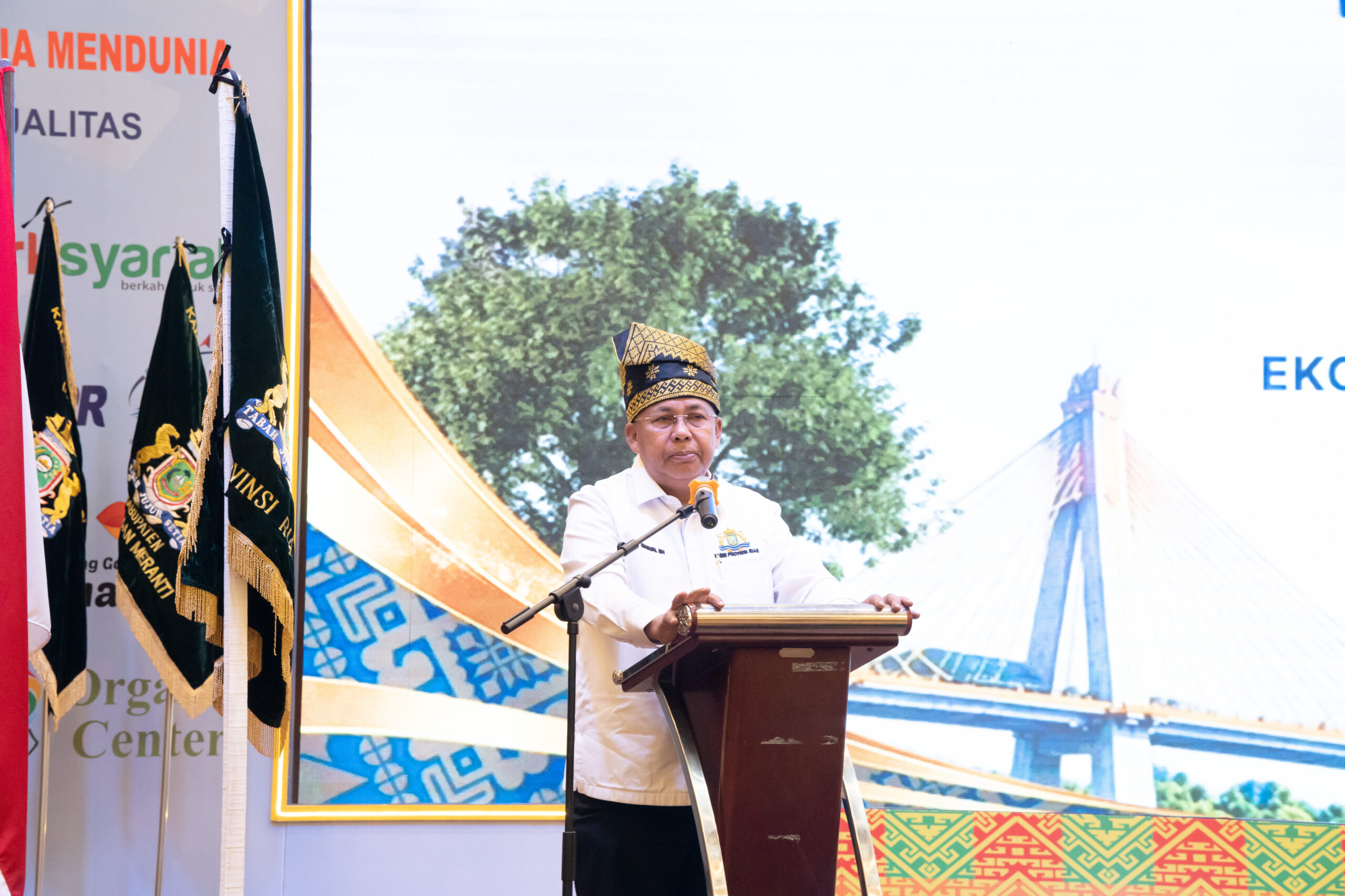 Kadin Riau kembangkan “Kadin Institute” dukung kebutuhan dunia usaha.